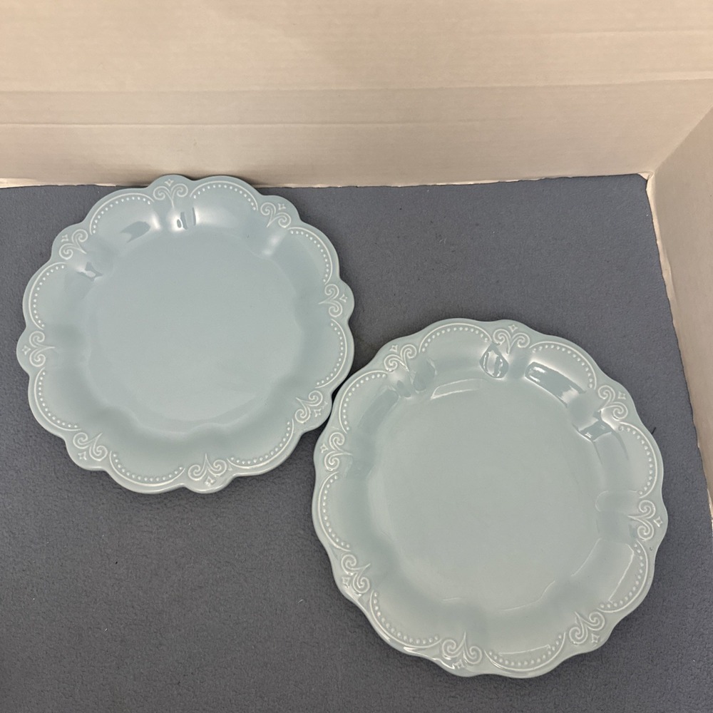Pioneer Woman Toni Light Blue 10.5" Stoneware Dinner Plate w/Scallop Edge Set-2